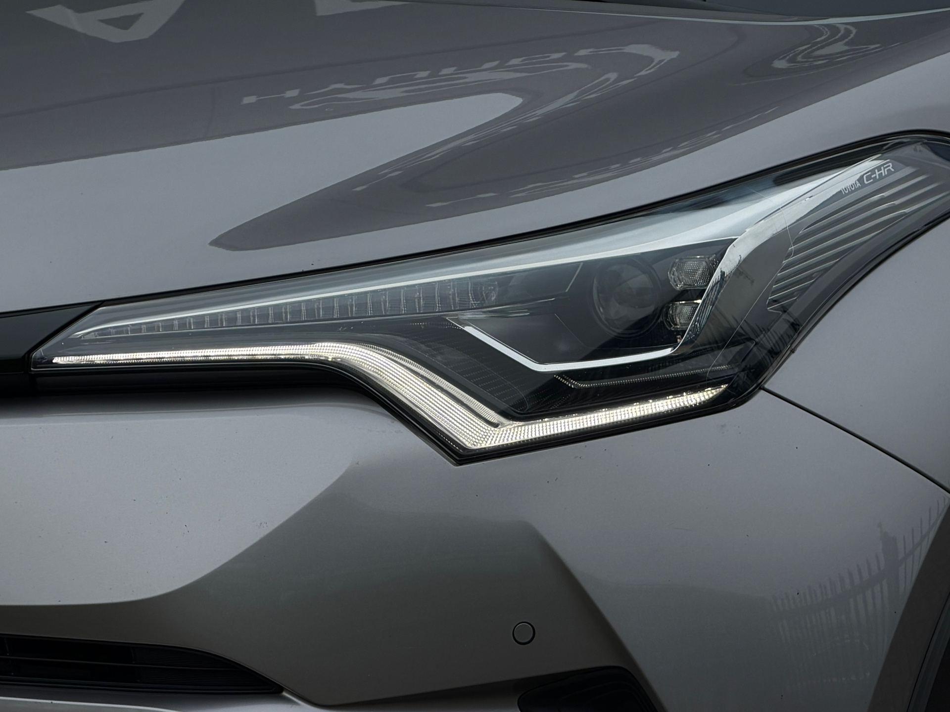 Foto van Toyota Toyota C-hr