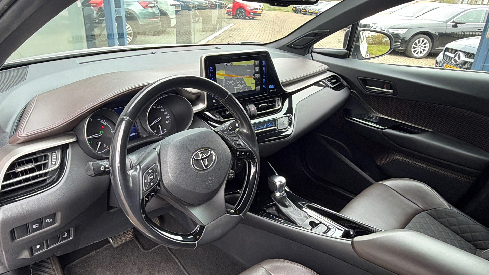Foto van Toyota Toyota C-hr