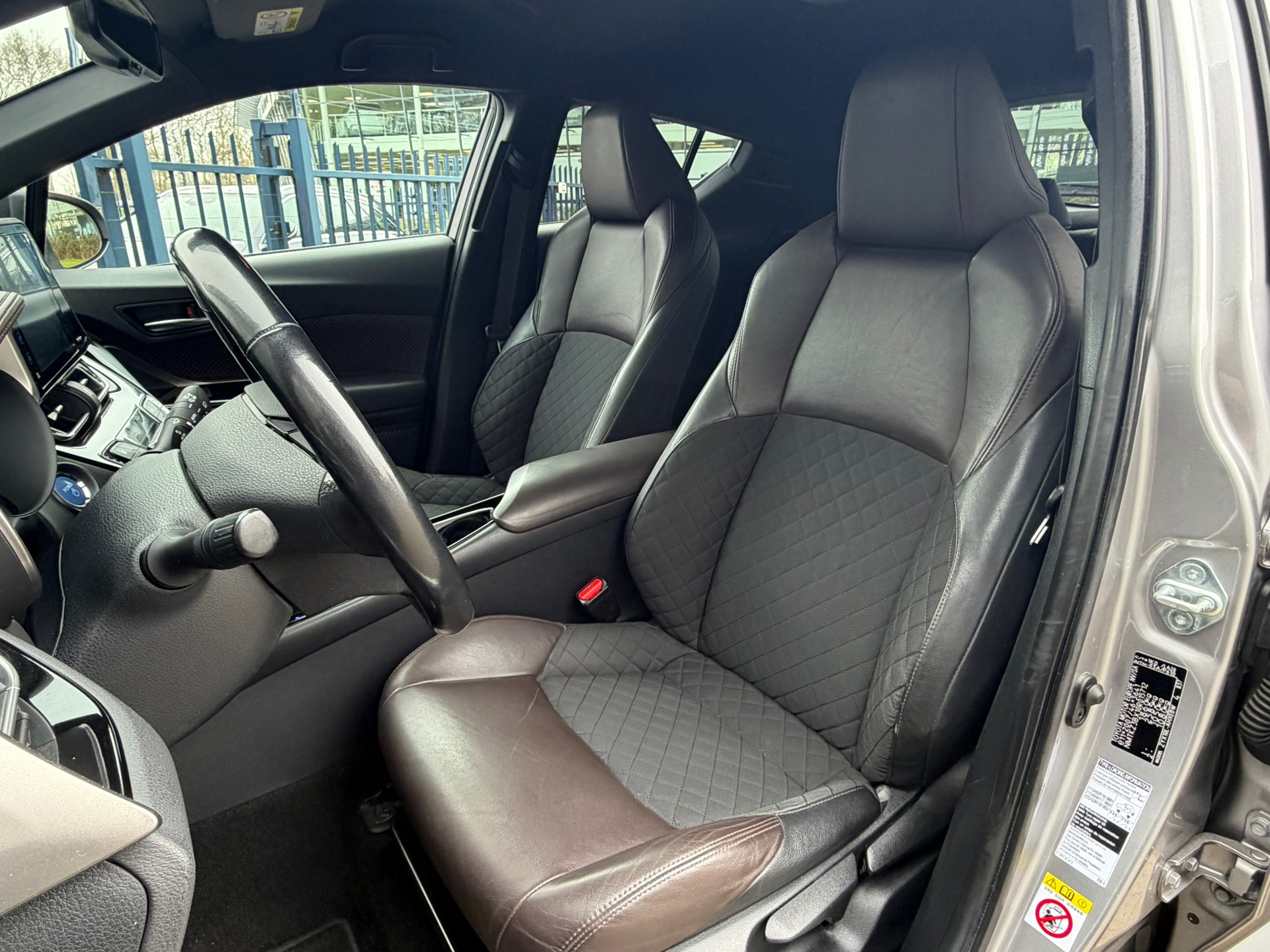 Foto van Toyota Toyota C-hr