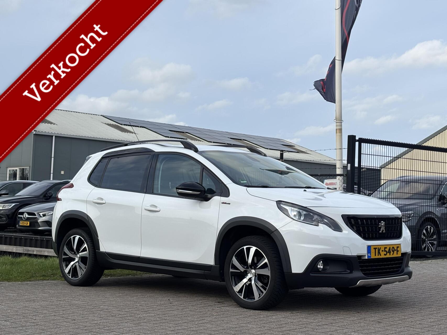 Peugeot 2008 1.2 PureTech GT-Line cruise camera pdc bluetooth 2018 - voorkant
