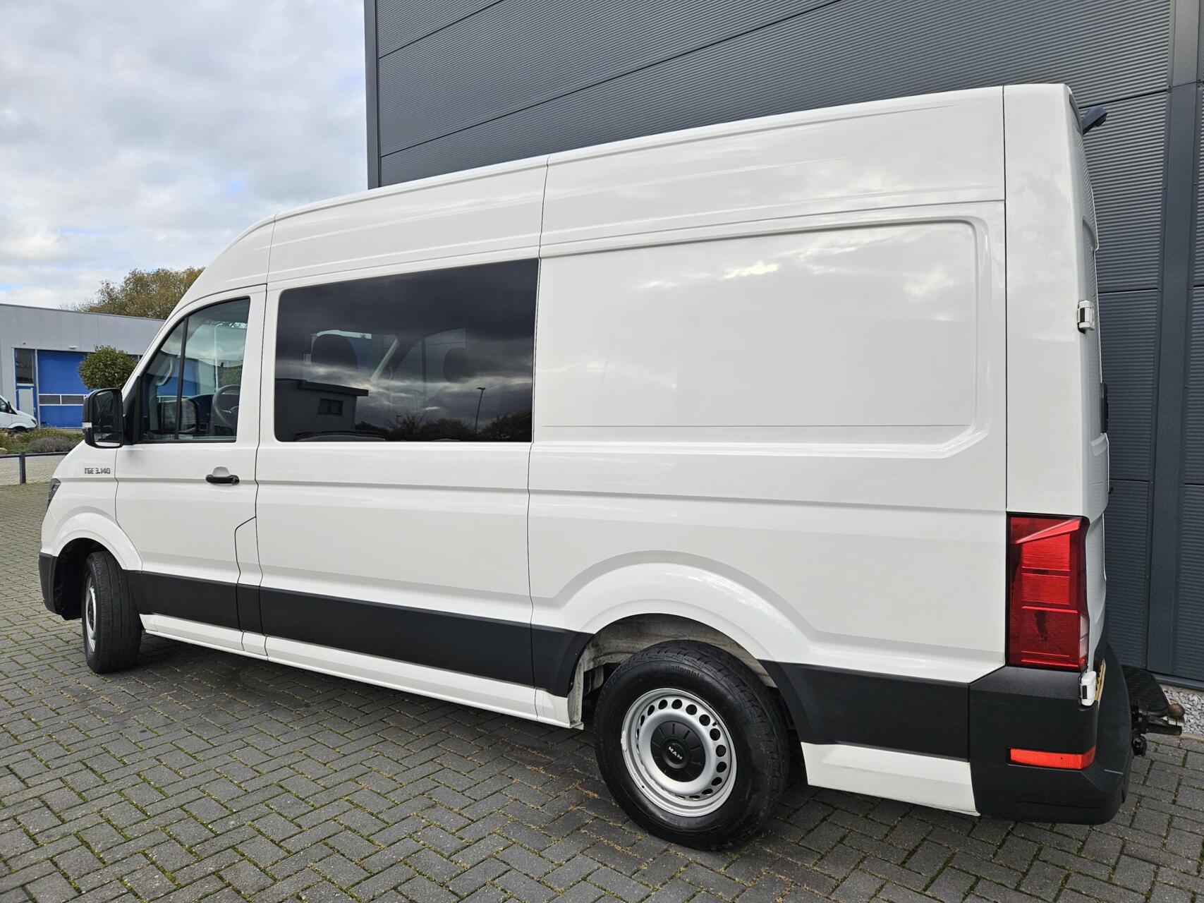 Foto van Man Tge
