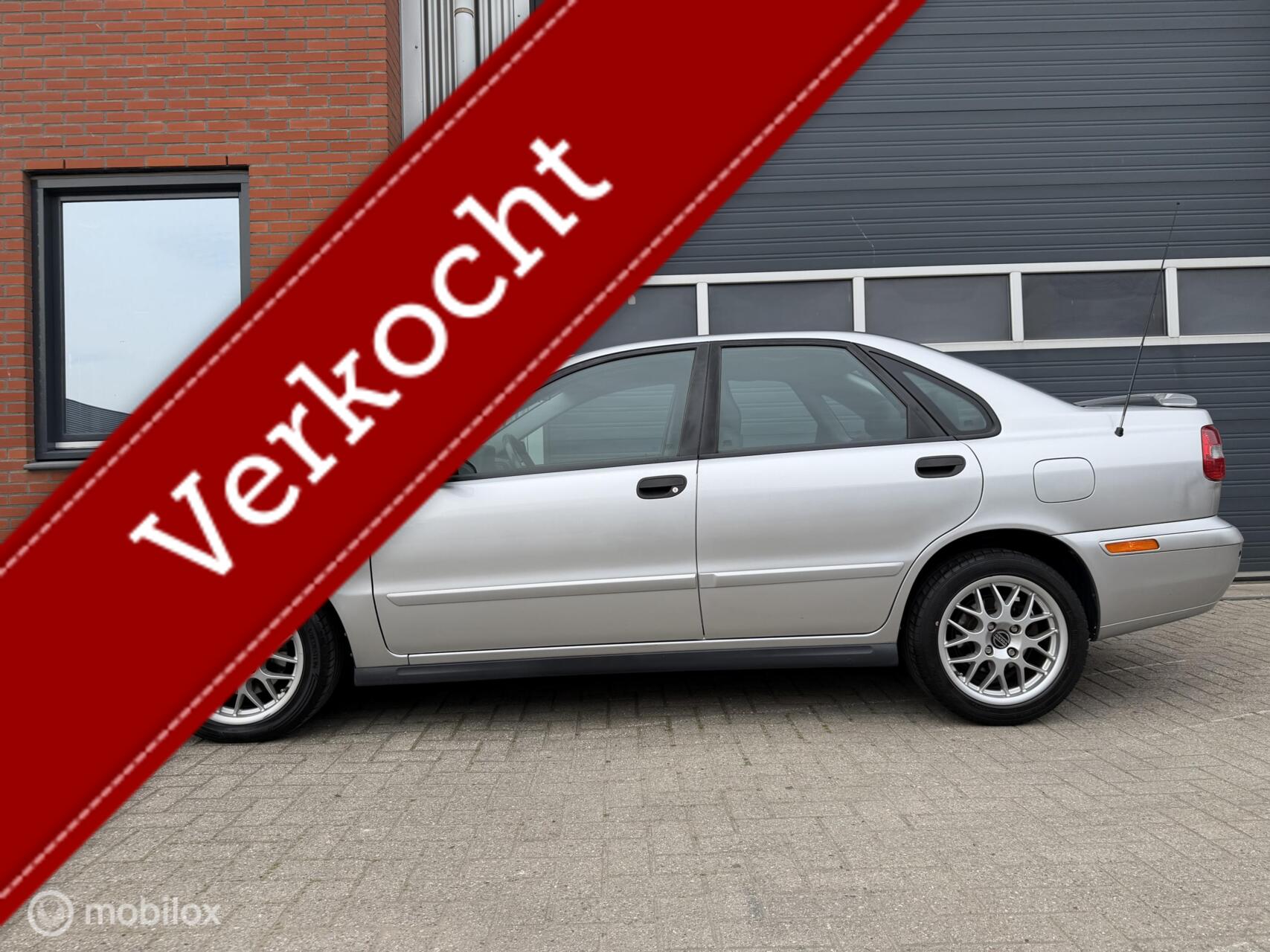 Foto van VOLVO S40