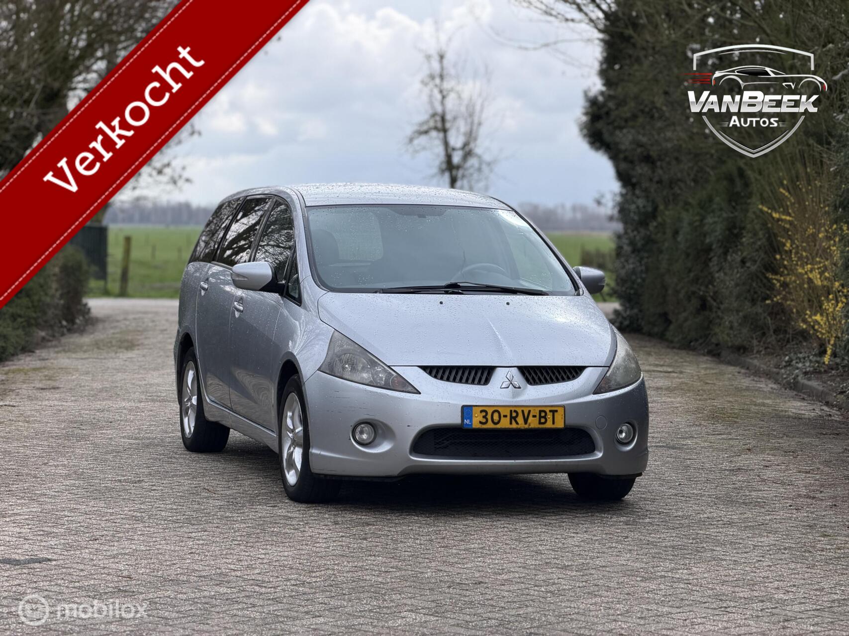 Foto van MITSUBISHI MITSUBISHI GRANDIS