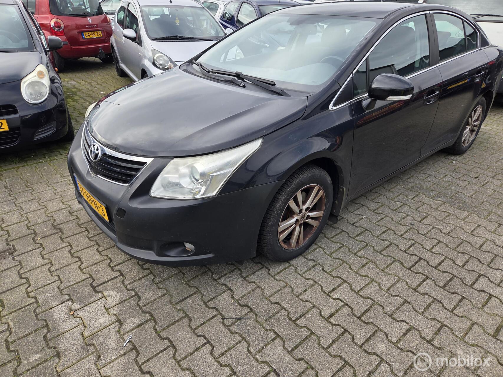 Foto van TOYOTA TOYOTA AVENSIS