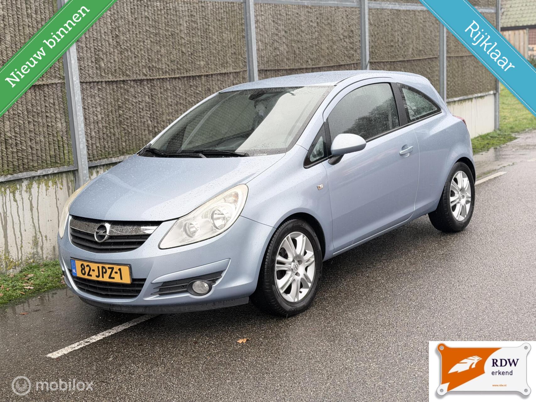 Opel Corsa 1.4-16V Sport NAP/NETTE AUTO/AIRCO/CRUISE CONTROLE 2009 - voorkant