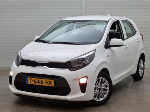 Kia Picanto 1.0 DPI DynamicLine 2023 - voorkant