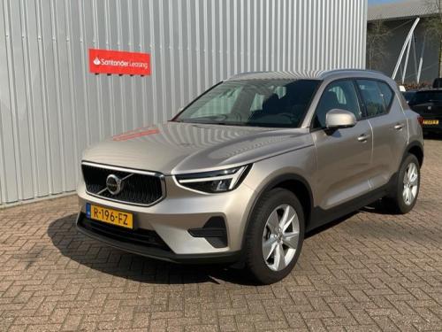 Volvo XC40 2.0 B3 Core 2022 - voorkant