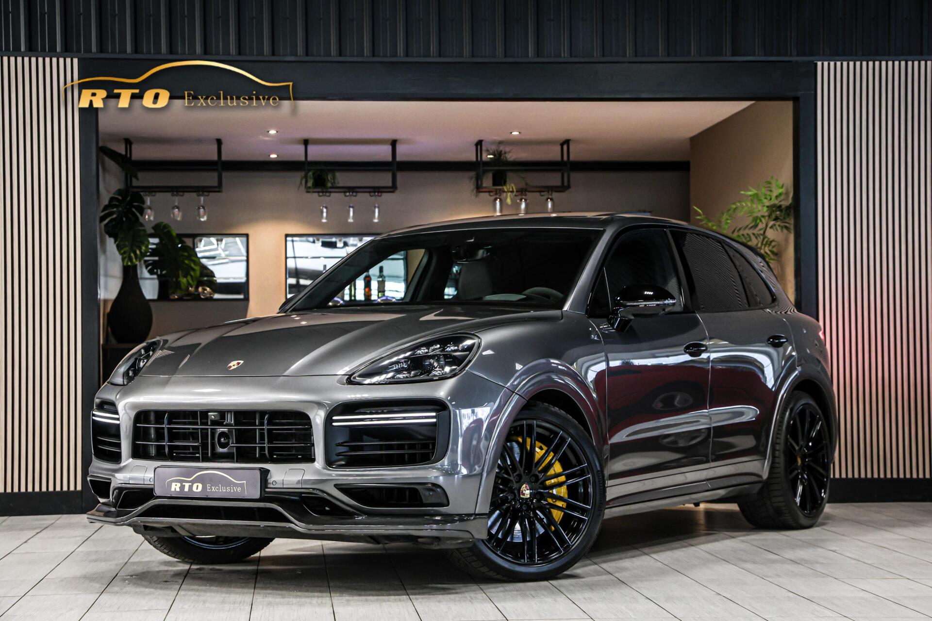 Foto van PORSCHE CAYENNE TURBO