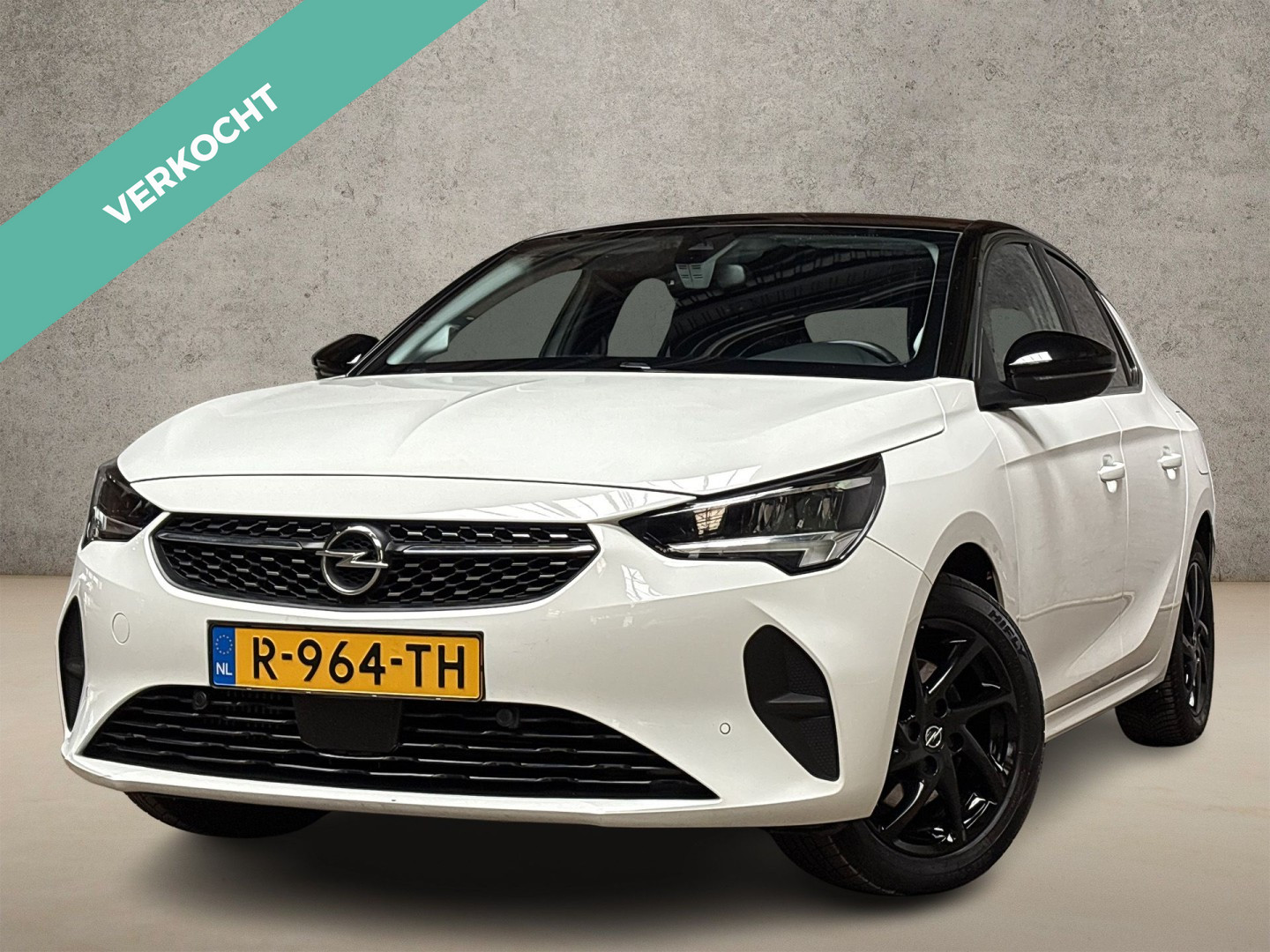 Opel Corsa 1.2 Elegance GS Line 2021 - voorkant