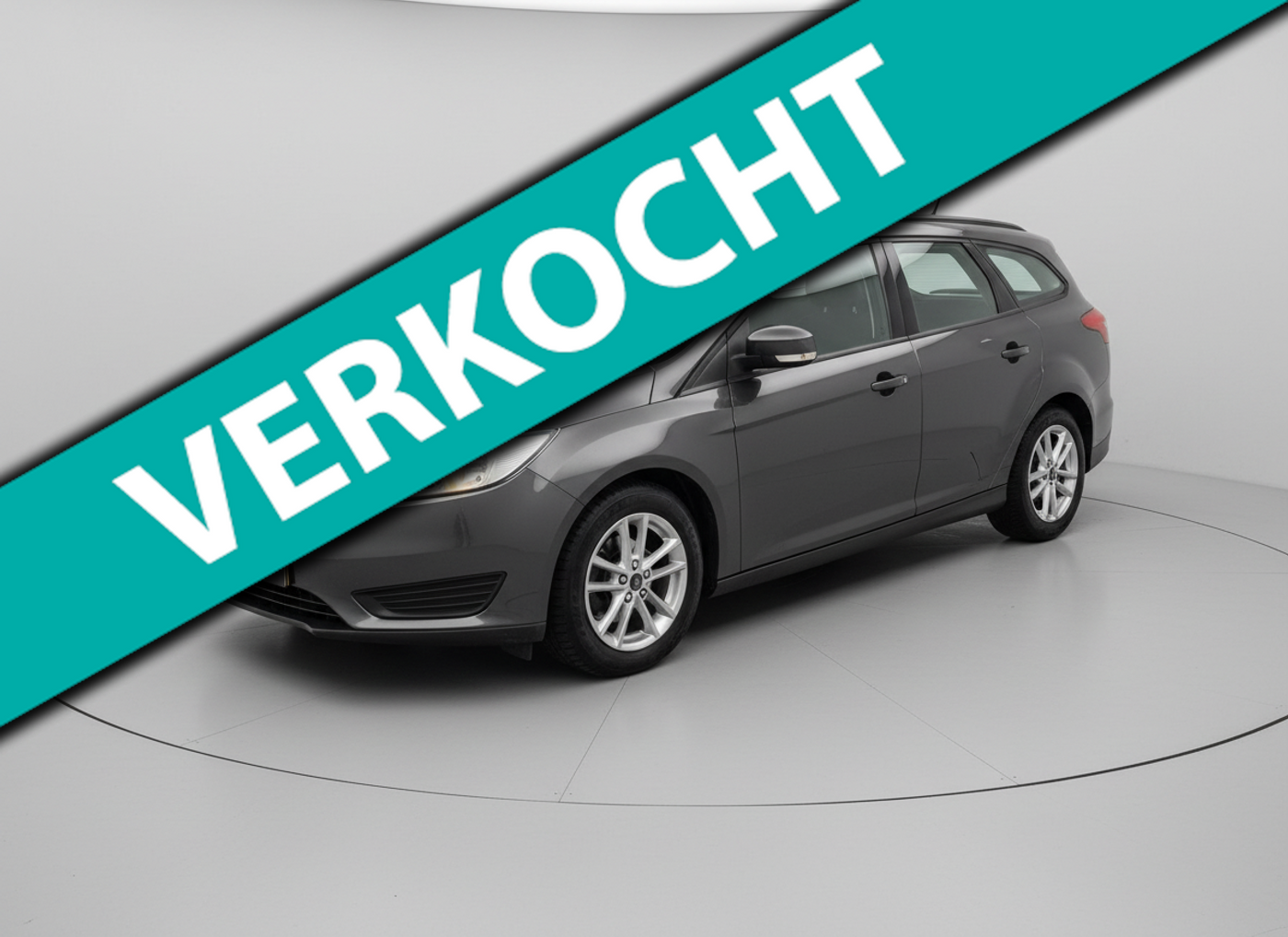 Ford Focus 1.0 Trend Edition * Navigatie * Parkeersensoren * Airco * Lichtmetalen Velgen * 2015 - voorkant