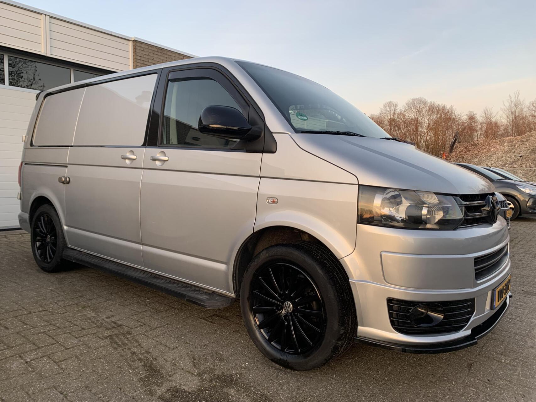 Foto van VOLKSWAGEN TRANSPORTER