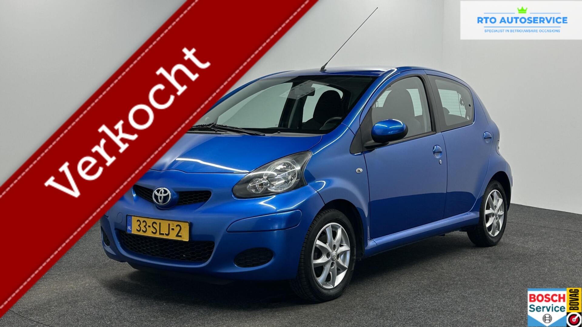 Toyota Toyota Aygo 1.0-12V Comfort Navigator LM NAVIGATIE AIRCO. 2011 - voorkant