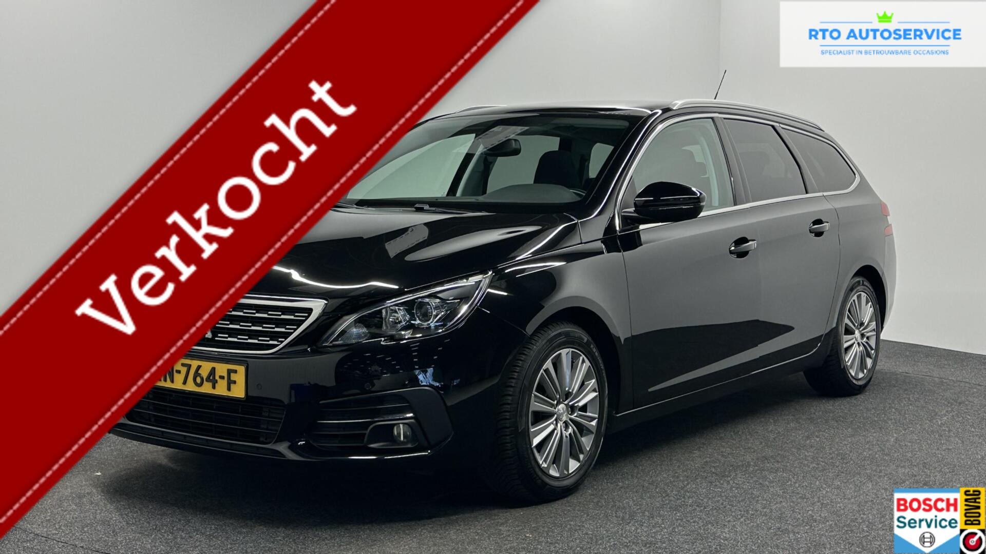 Peugeot 308 1.2 PureTech Allure Pack CARPLAY PANO TREKHAAK NAVI LM ECC CRUISE. 2019 - voorkant