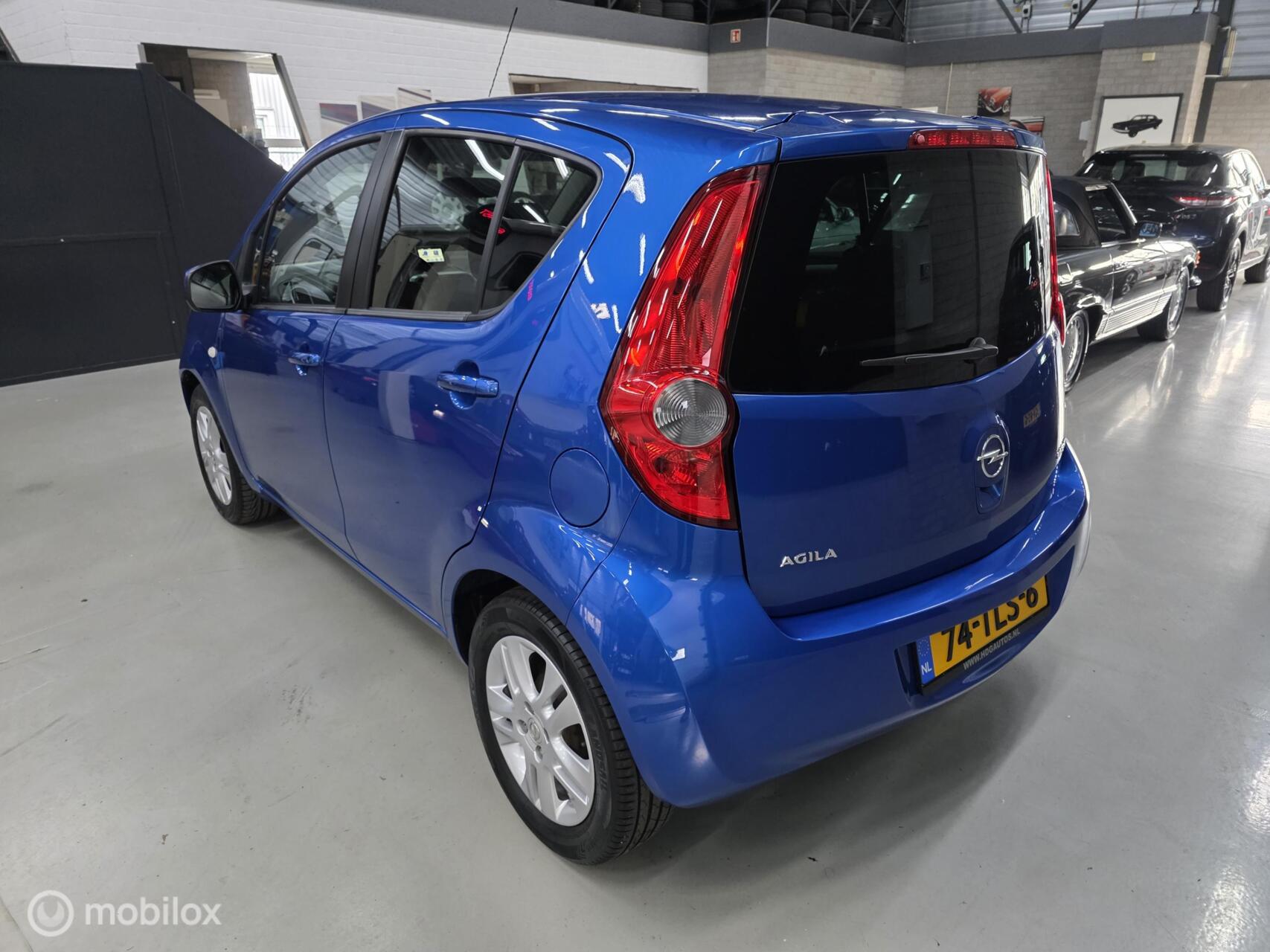 Foto van Opel Agila