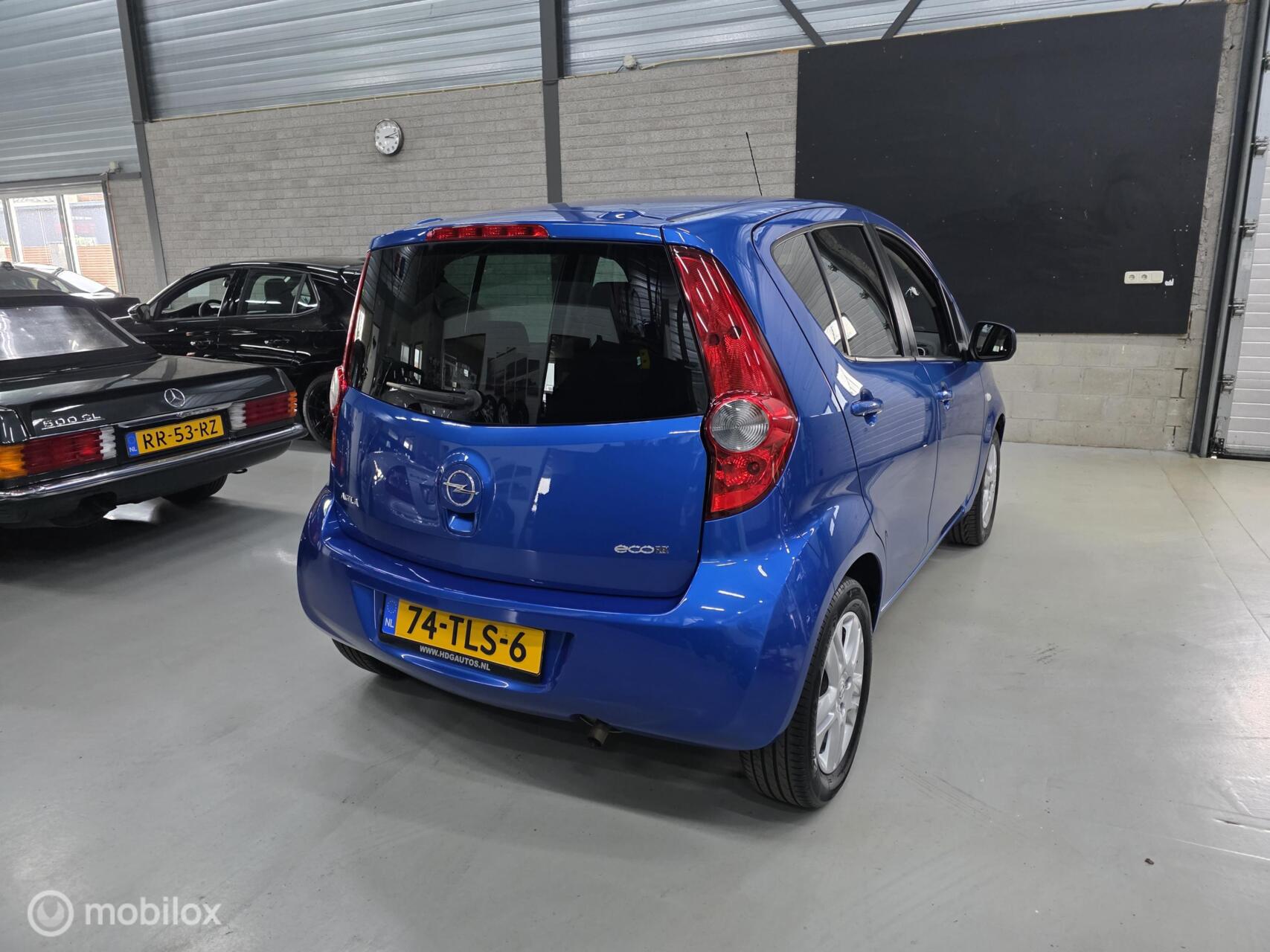 Foto van Opel Agila