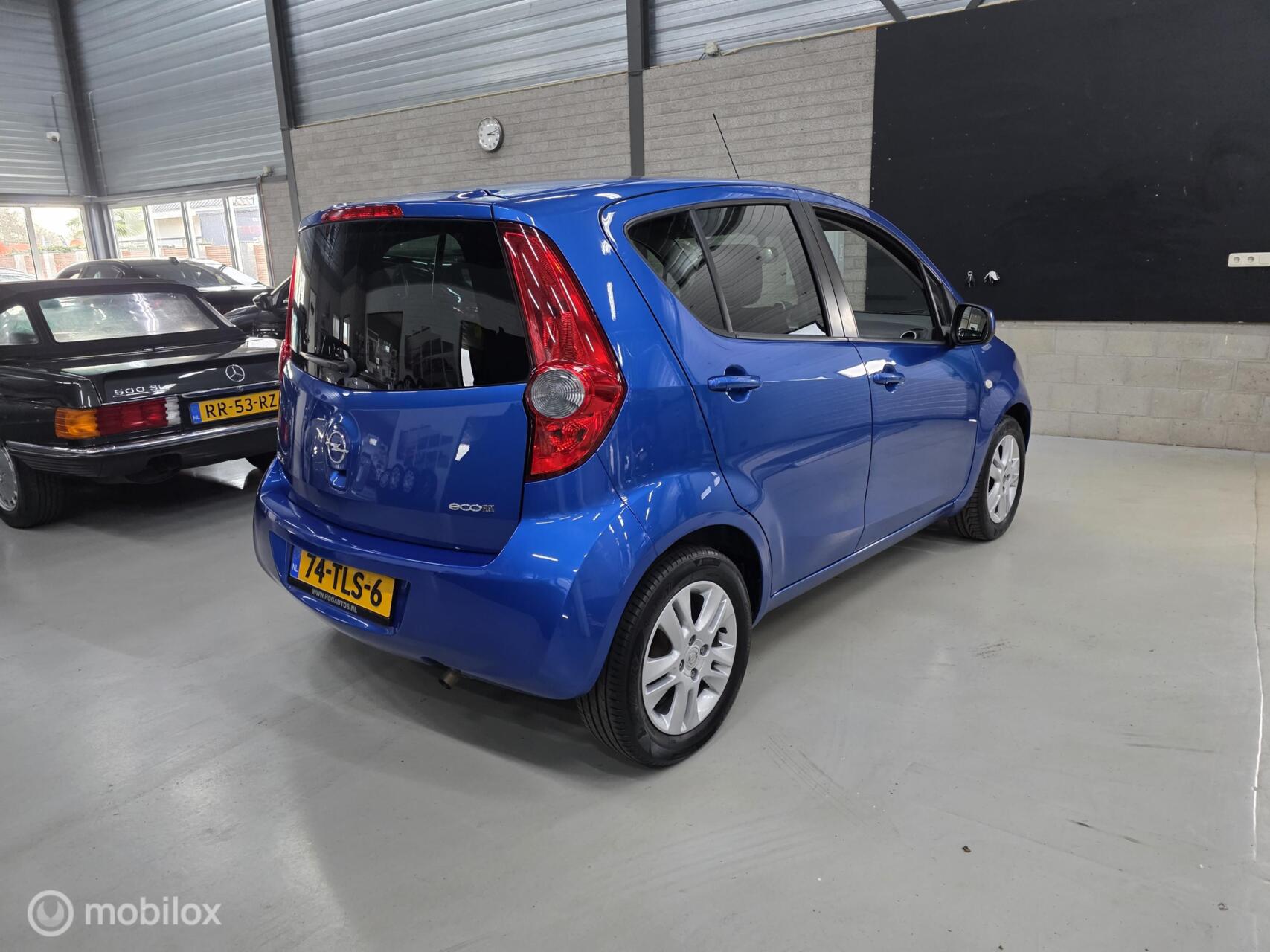 Foto van Opel Agila