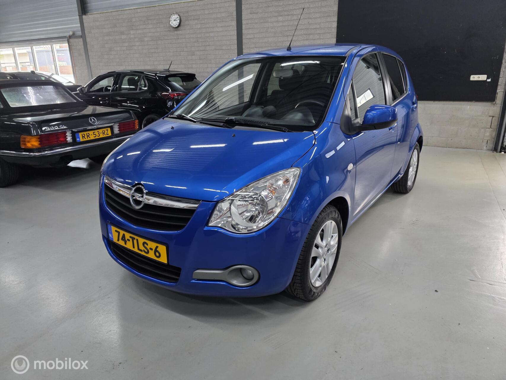 Foto van Opel Agila