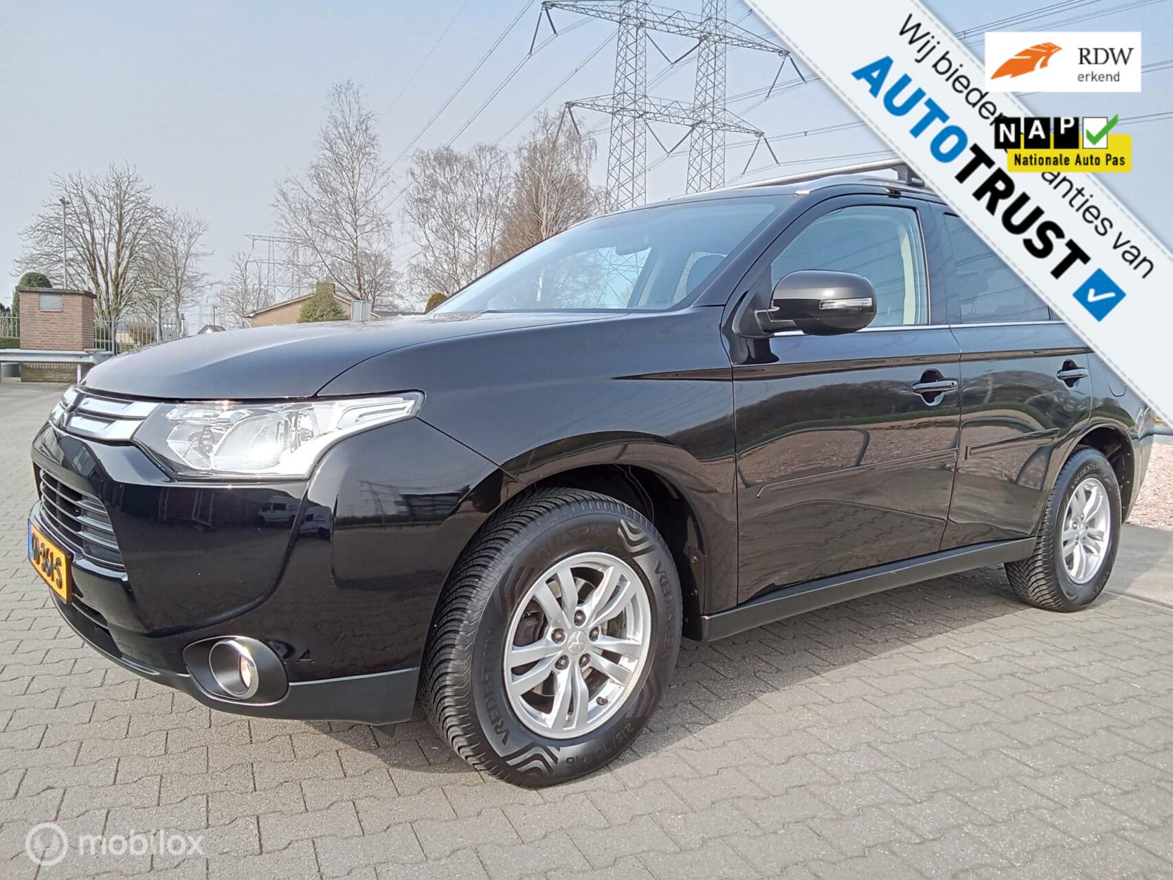 Foto van MITSUBISHI MITSUBISHI OUTLANDER
