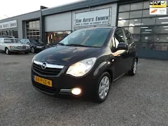 Opel Agila 1.0 Edition 2011 - voorkant