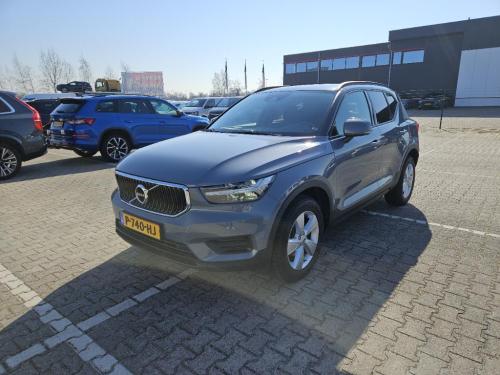 Volvo XC40 1.5 T2 Momentum Core 2022 - voorkant
