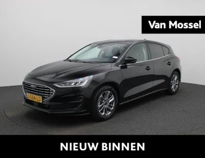 Ford Focus 1.0 EcoBoost Hybrid Titanium 2023 - voorkant