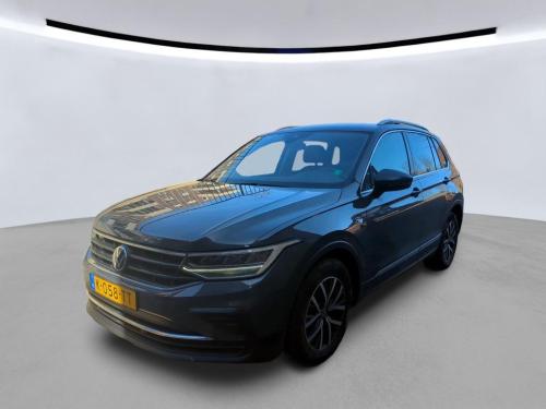 Volkswagen Tiguan 1.5 TSI Life Business 2021 - voorkant