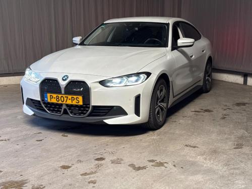 Foto van BMW i4