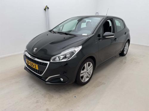Peugeot 208 1.2 PureTech Signature 2019 - voorkant