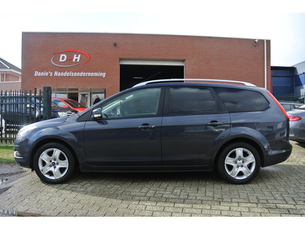Ford Focus 1.6 Trend 2009 - voorkant