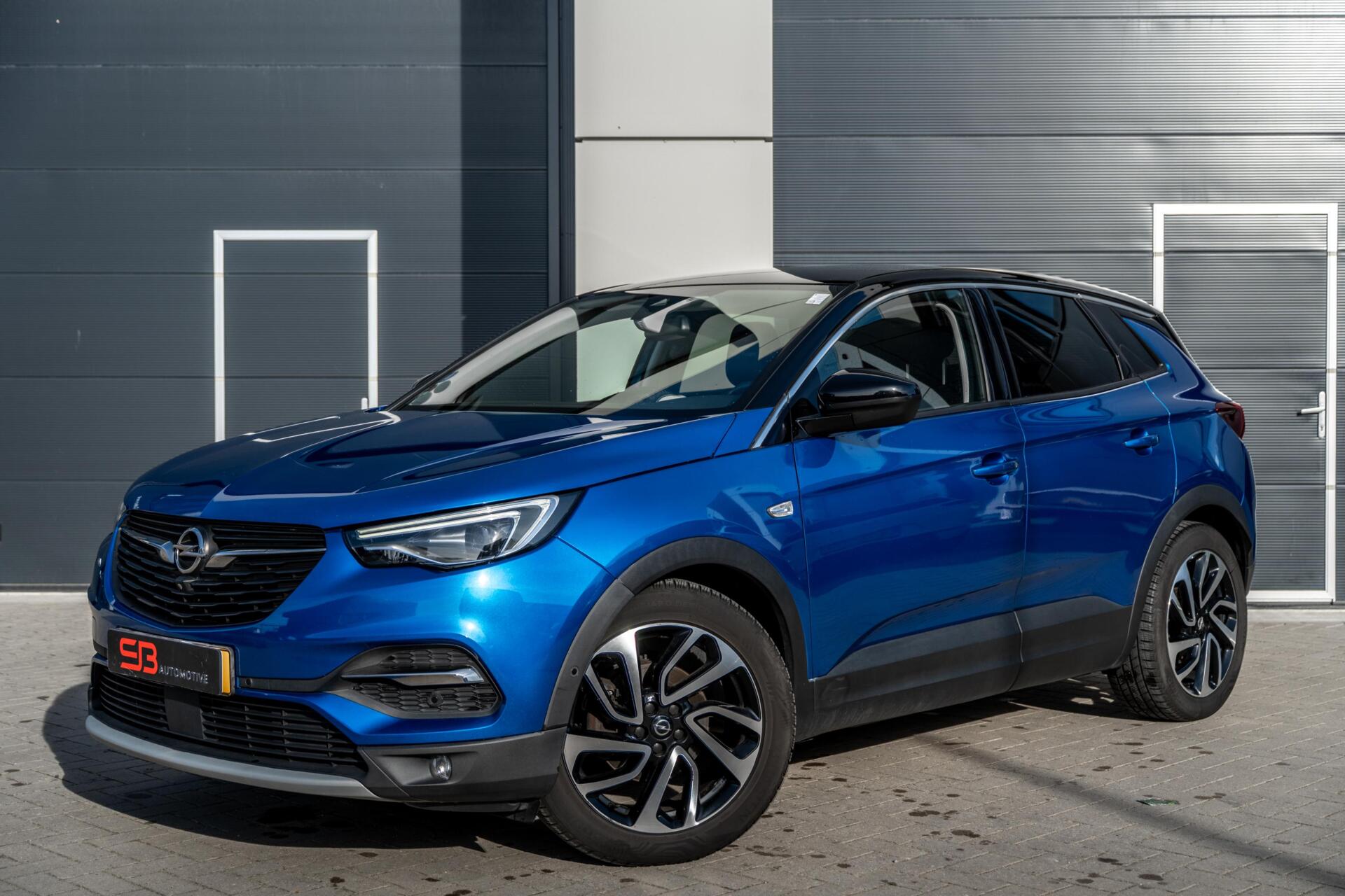 Foto van OPEL GRANDLAND X