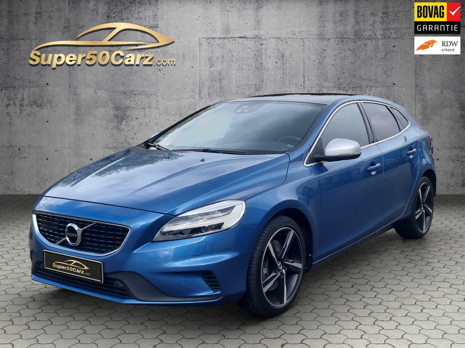 Volvo V40 2.0 D2 R-Design 2017 - voorkant