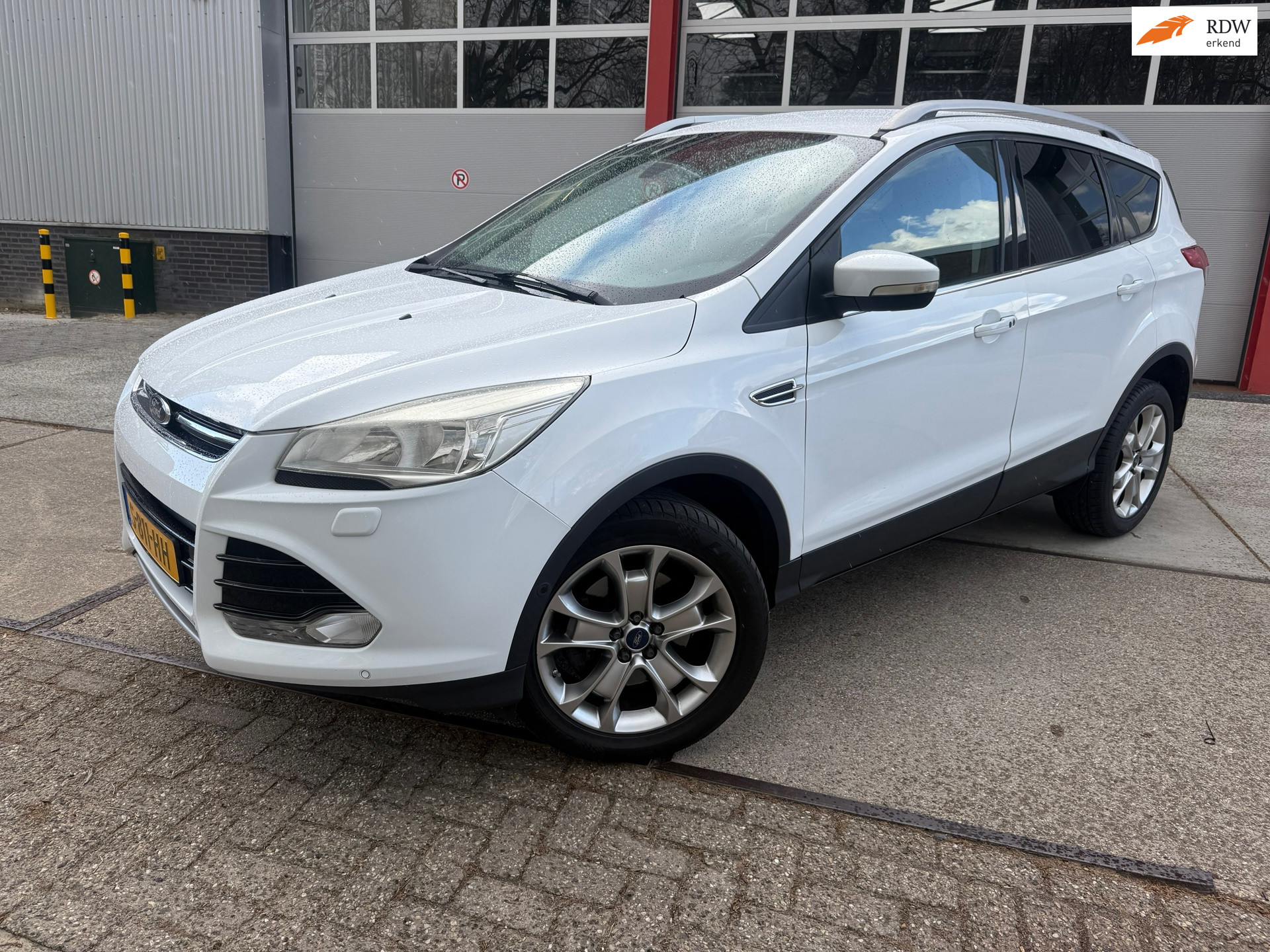 Foto van FORD KUGA