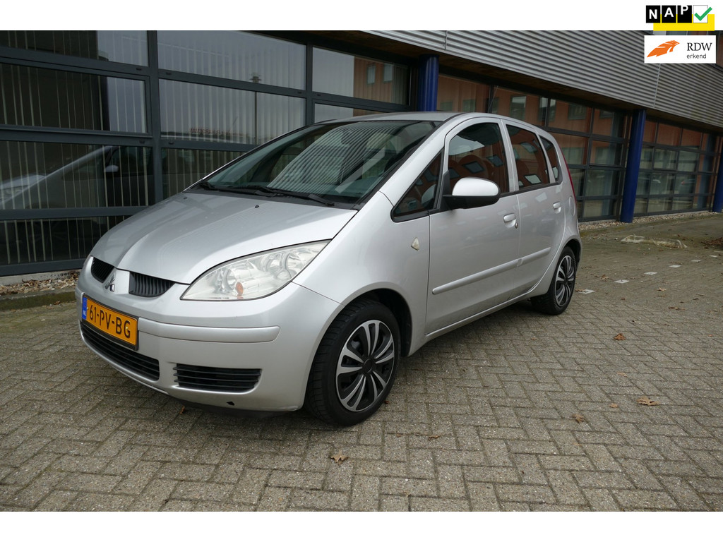 Foto van Mitsubishi Colt