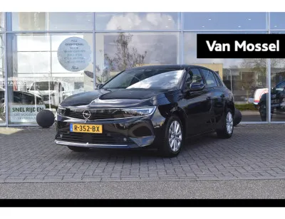 Opel Astra 1.2 Edition 2022 - voorkant