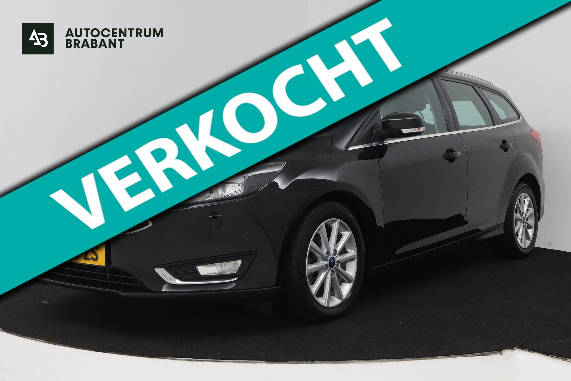 Ford Focus 1.0 Titanium (TREKHAAK, STOELVERWARMING, NAVIGATIE, CRUISE CONTROL) 2017 - voorkant