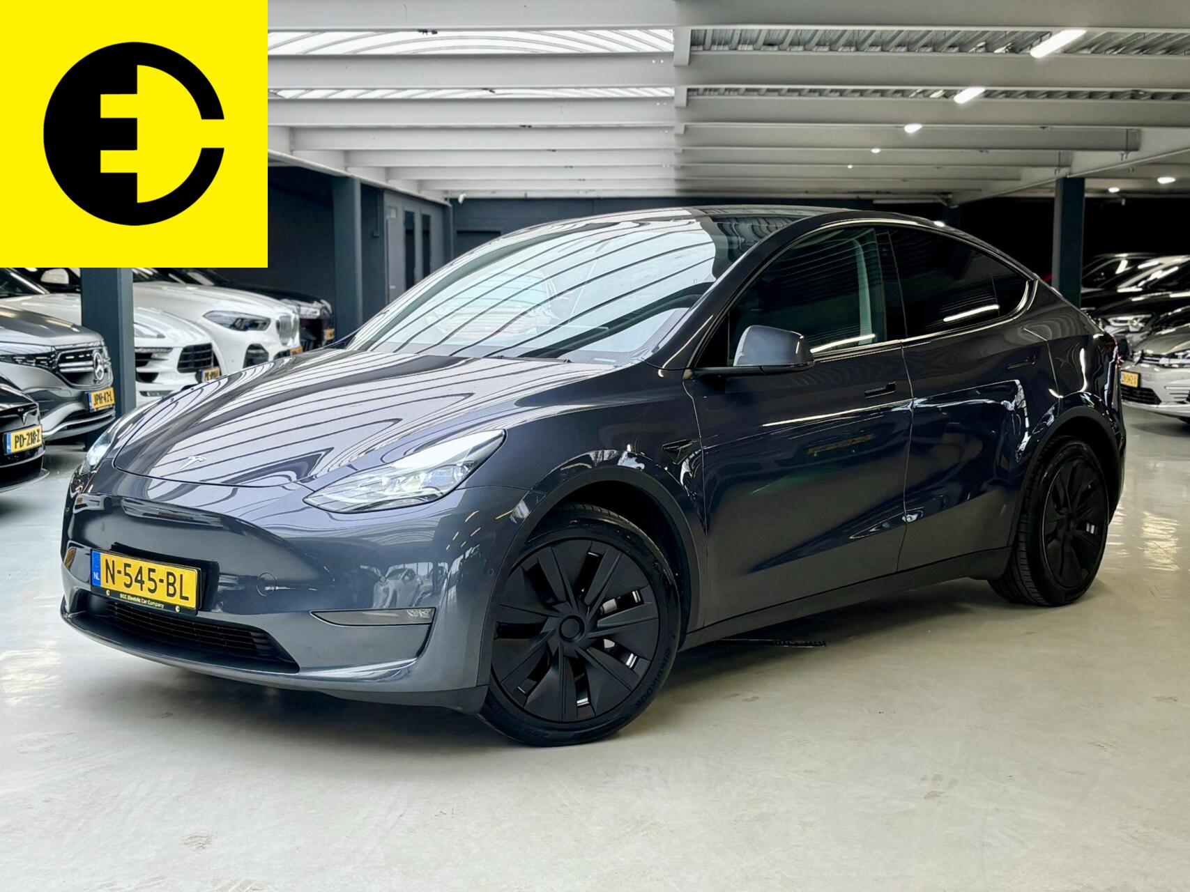 Tesla Model Y Long Range AWD 75 kWh | 91,2% SOH | FSD | Warmtepomp | Incl.BTW 2021 - voorkant