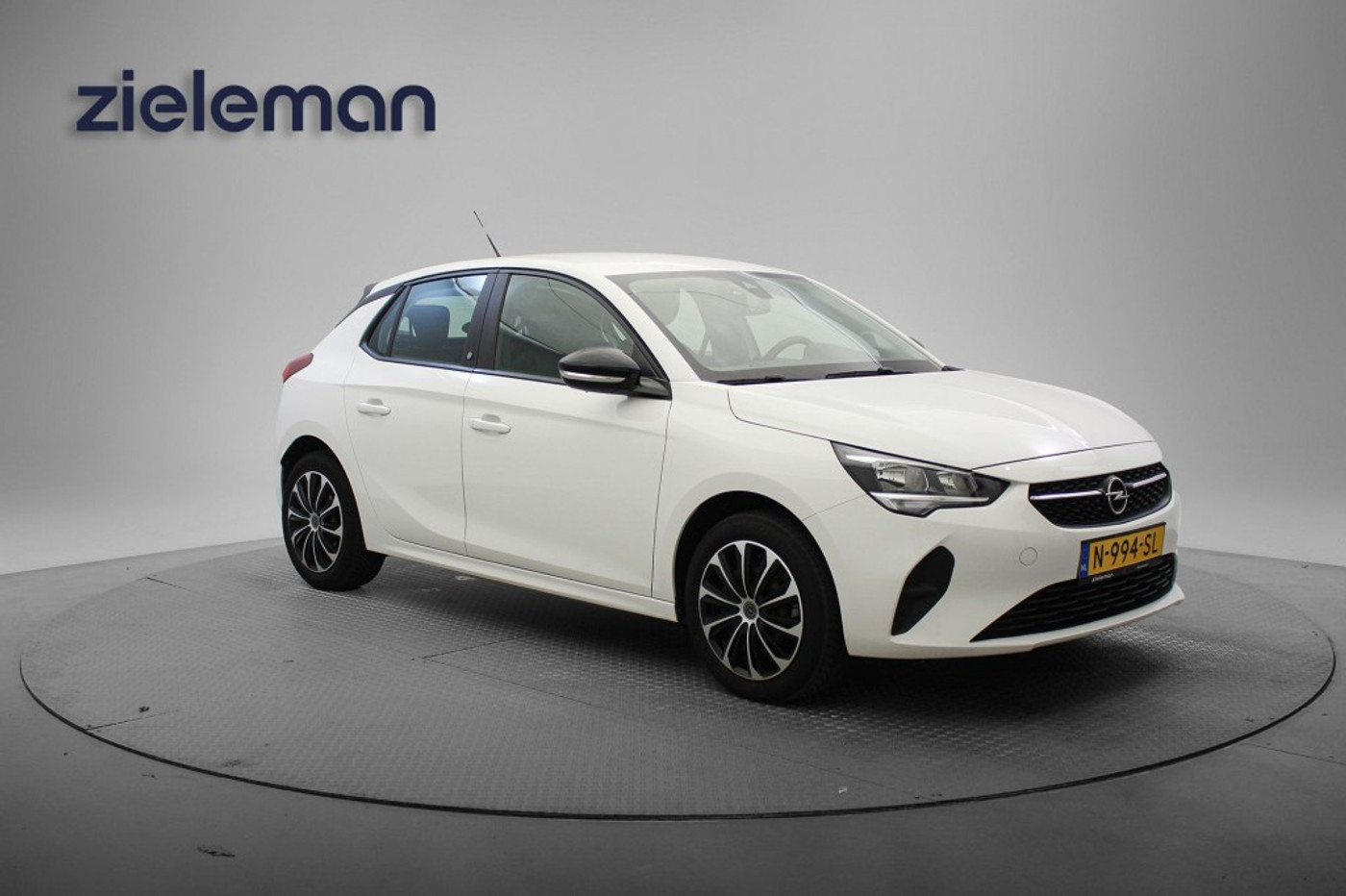 Opel Corsa Edition 50 kWh 3 Fase - Carplay, Cruise, Clima 2021 - voorkant