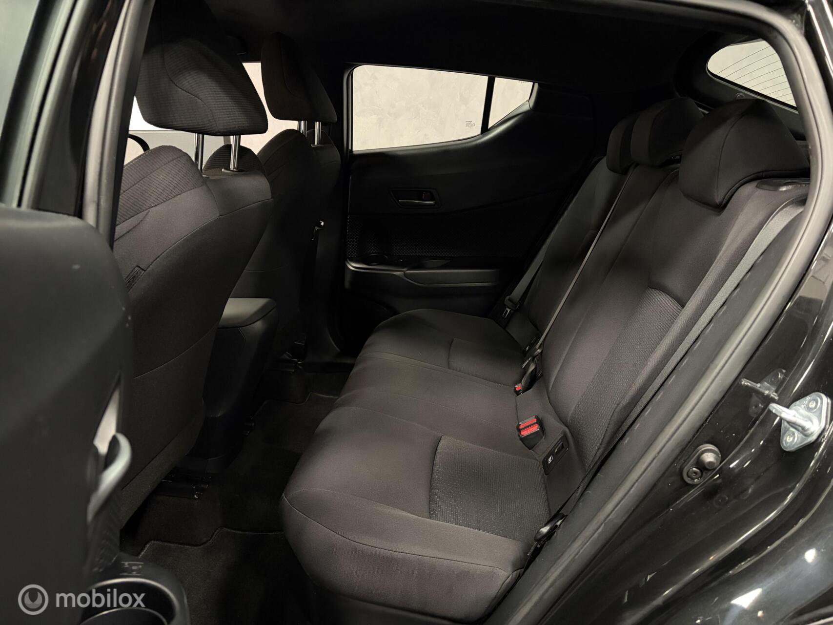 Foto van Toyota Toyota C-hr