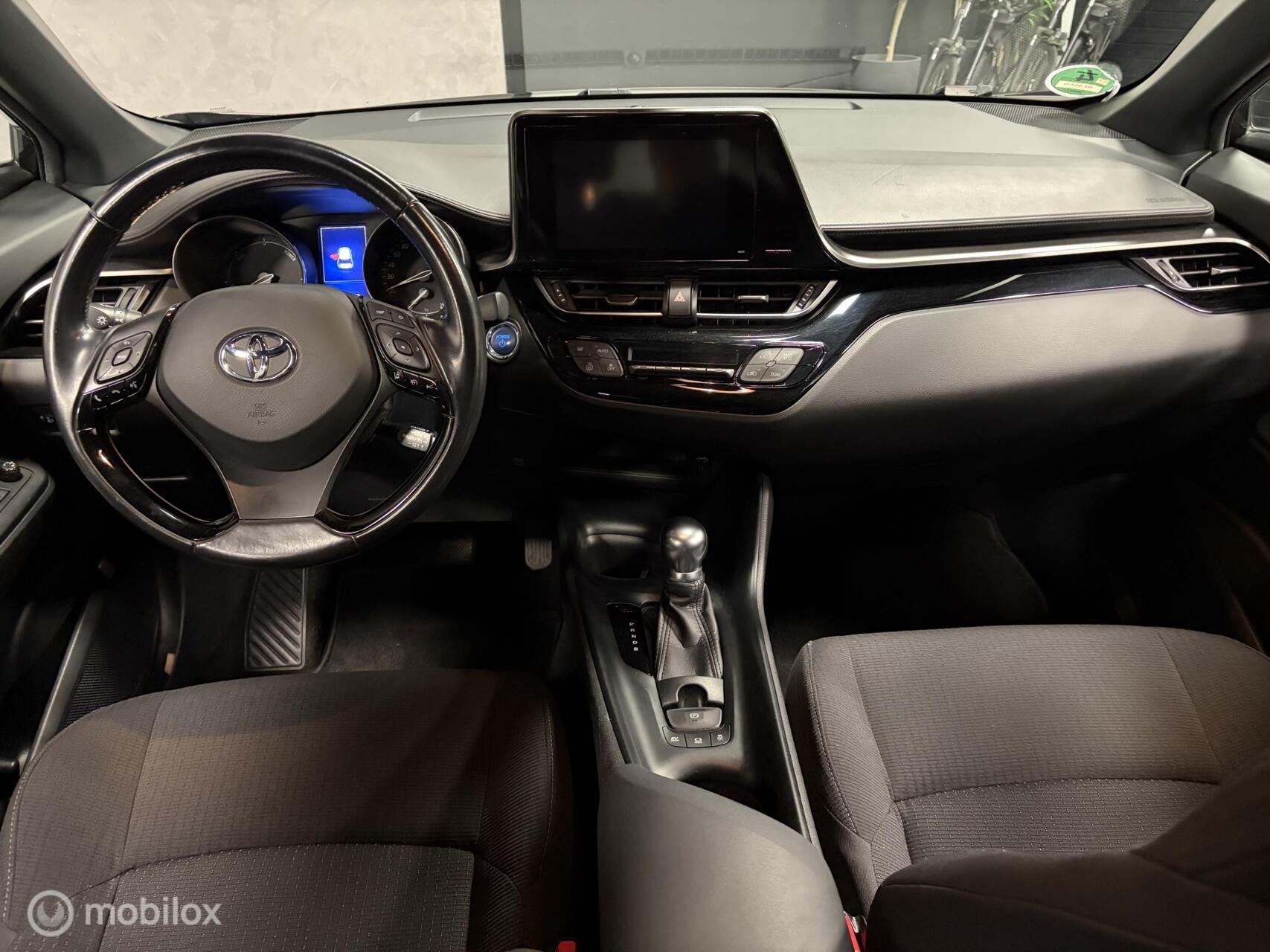 Foto van Toyota Toyota C-hr