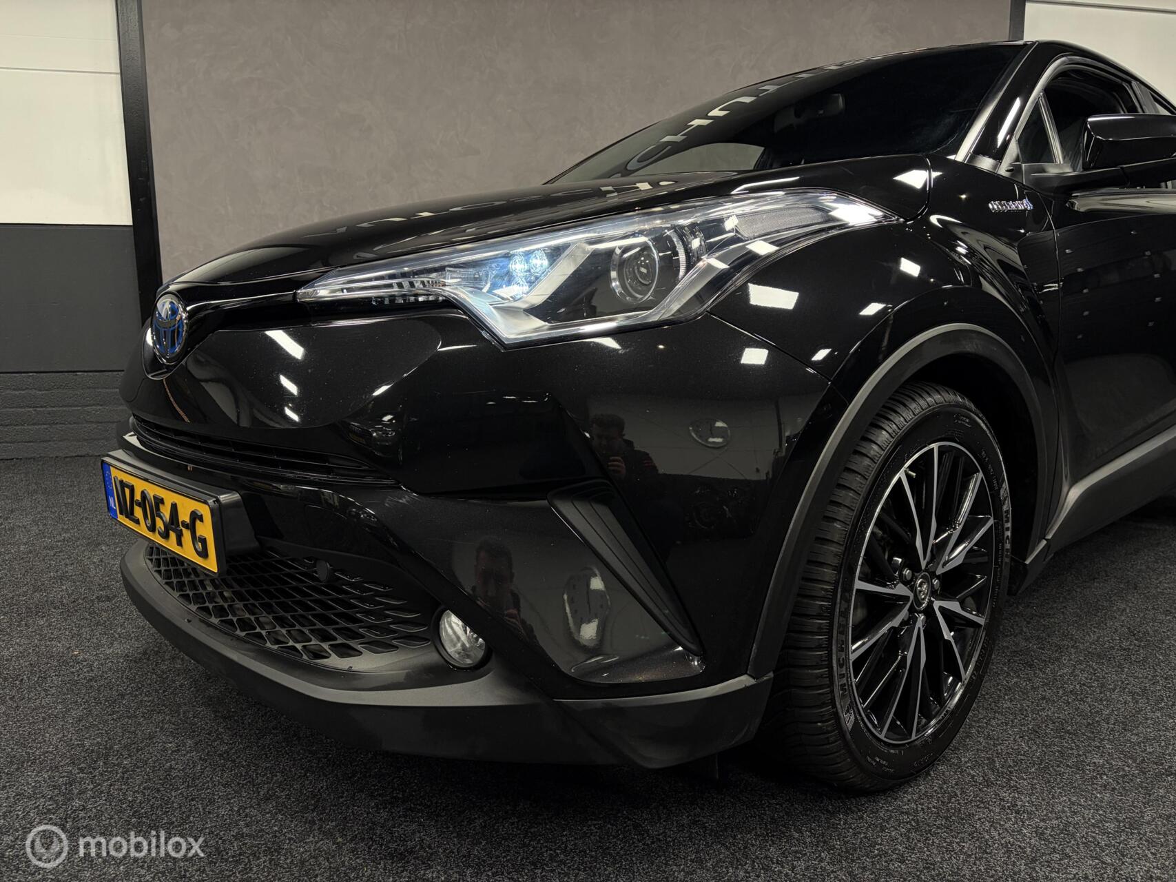 Foto van Toyota Toyota C-hr