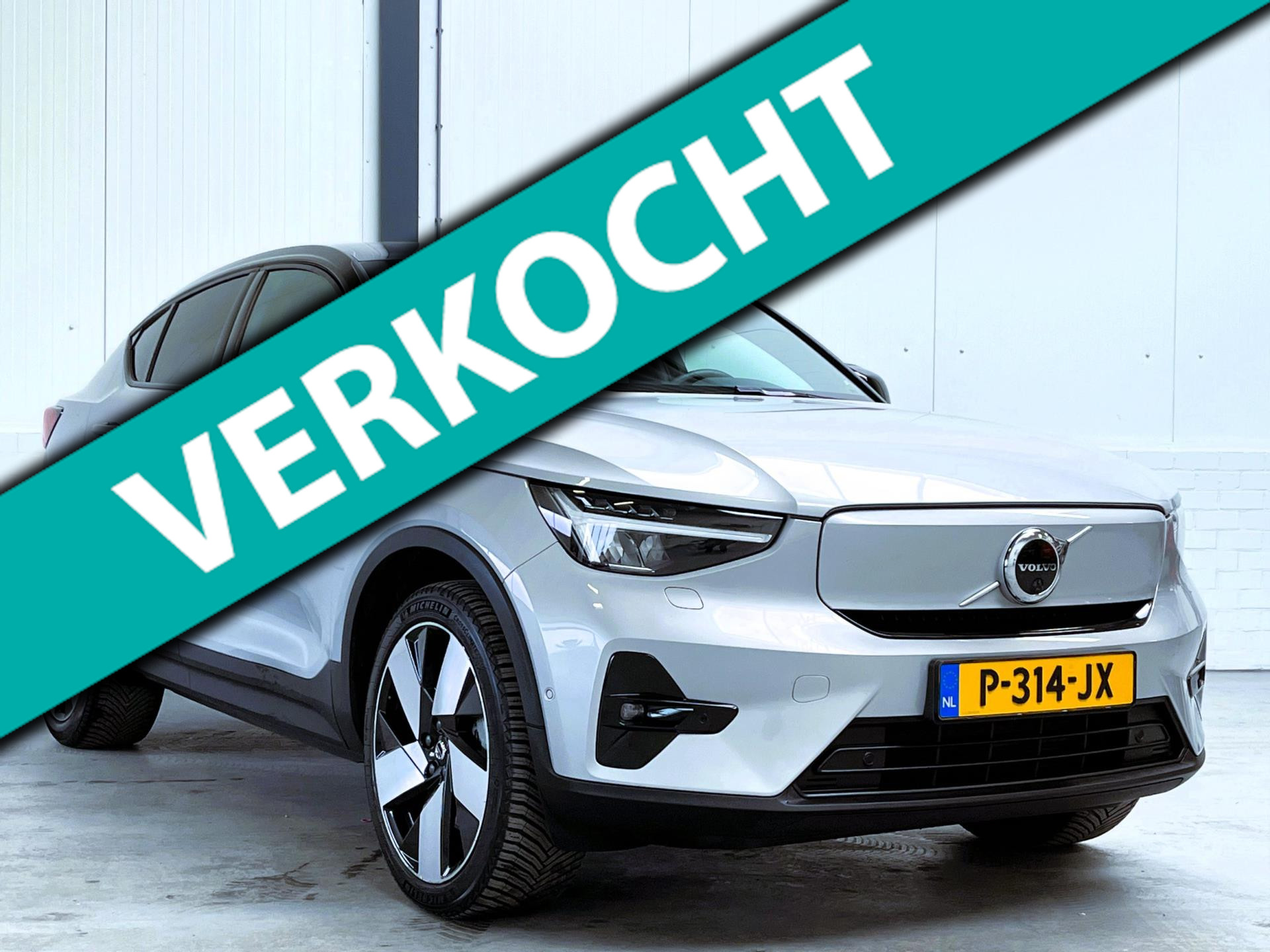 Foto van VOLVO C40