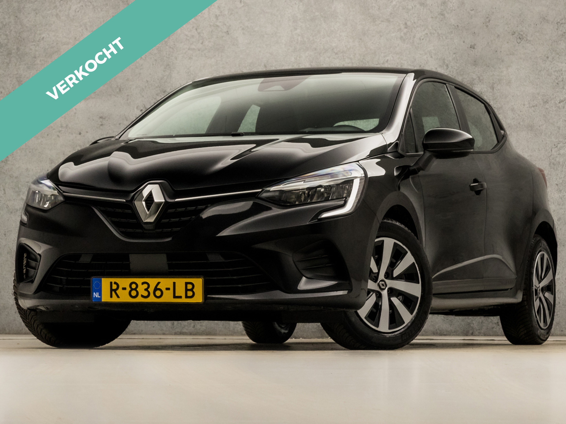 Renault Clio 1.0 TCe 90 Equilibre Sport 2022 - voorkant