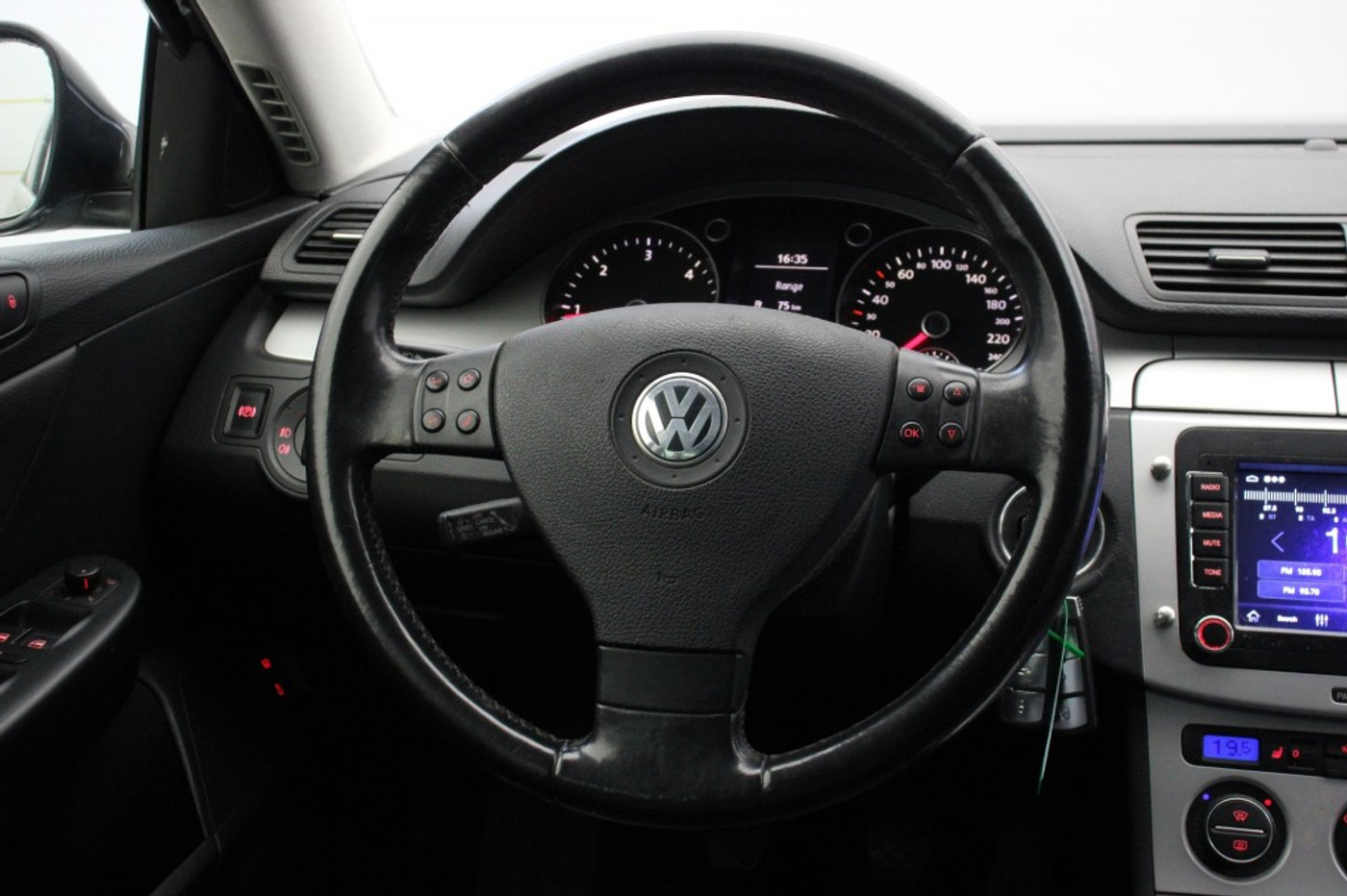 Foto van Volkswagen Passat