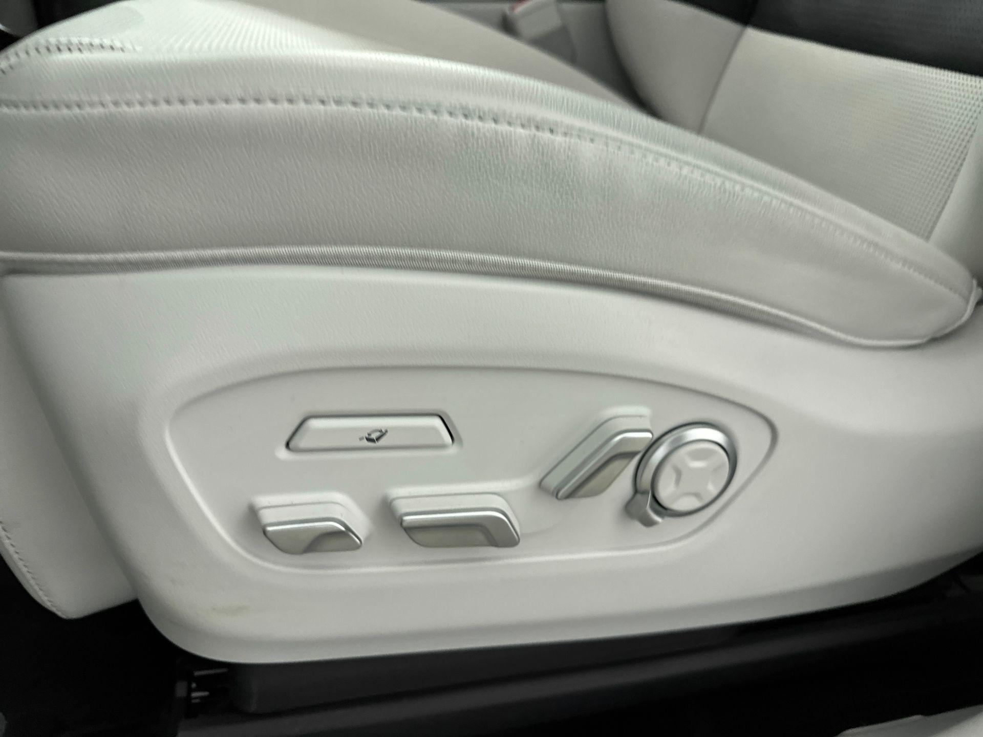 Foto van Hyundai Ioniq 9