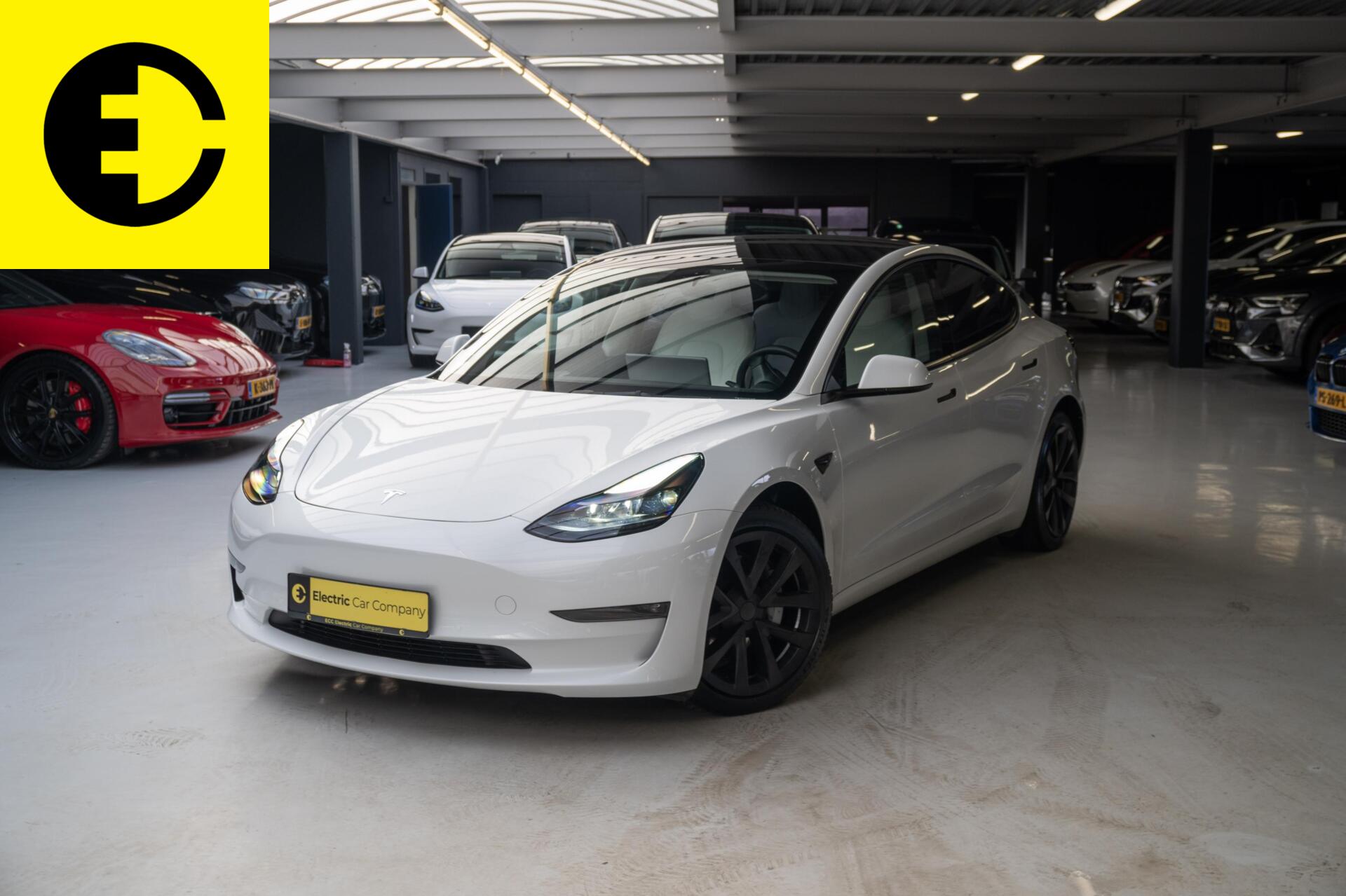 Tesla Model 3 Long Range AWD 75 kWh | 91,5% SOH | Wit leer | Autopilot | Incl.BTW 2021 - voorkant