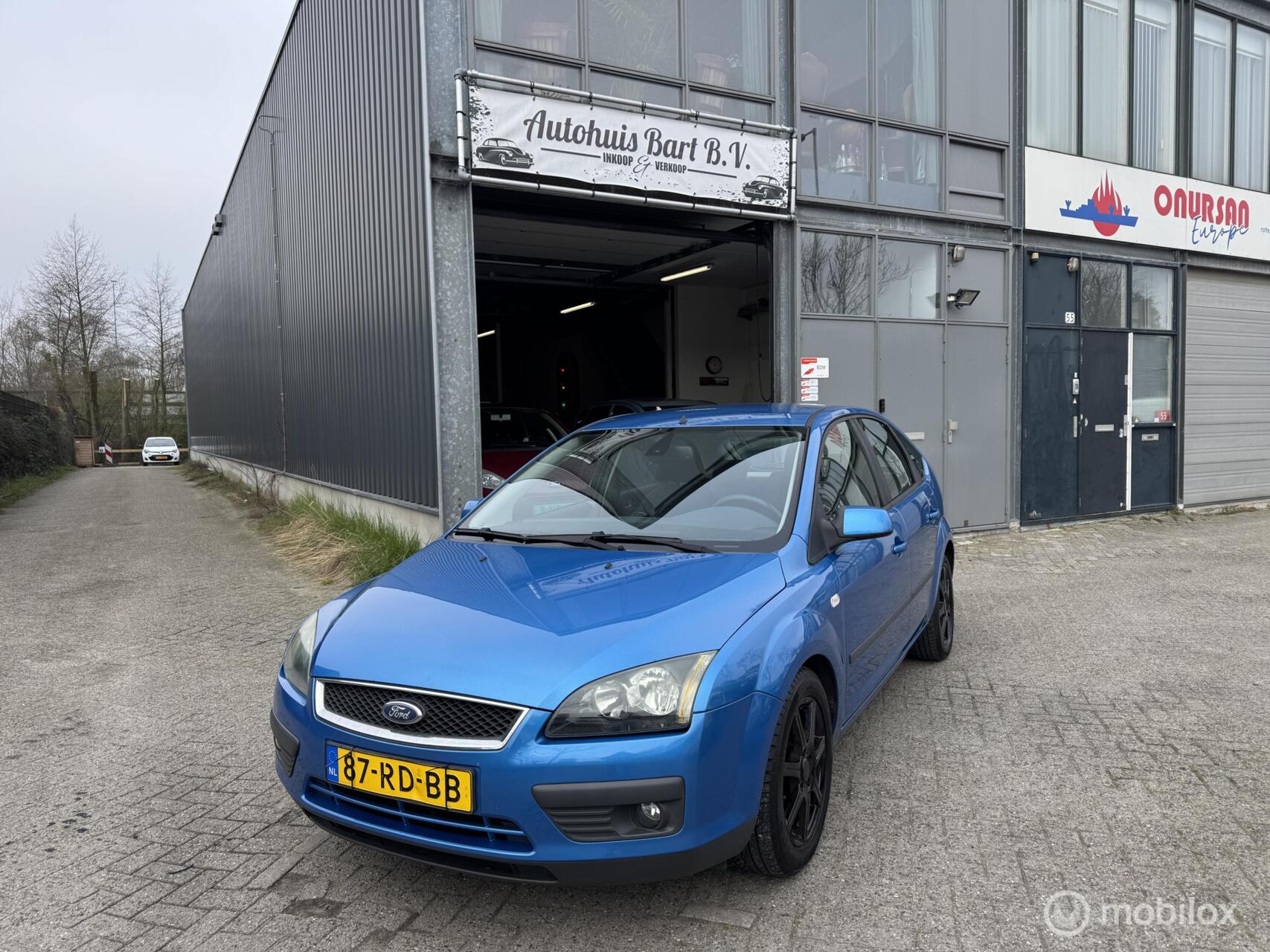 Foto van FORD FOCUS