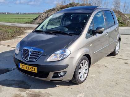 Foto van Lancia Musa