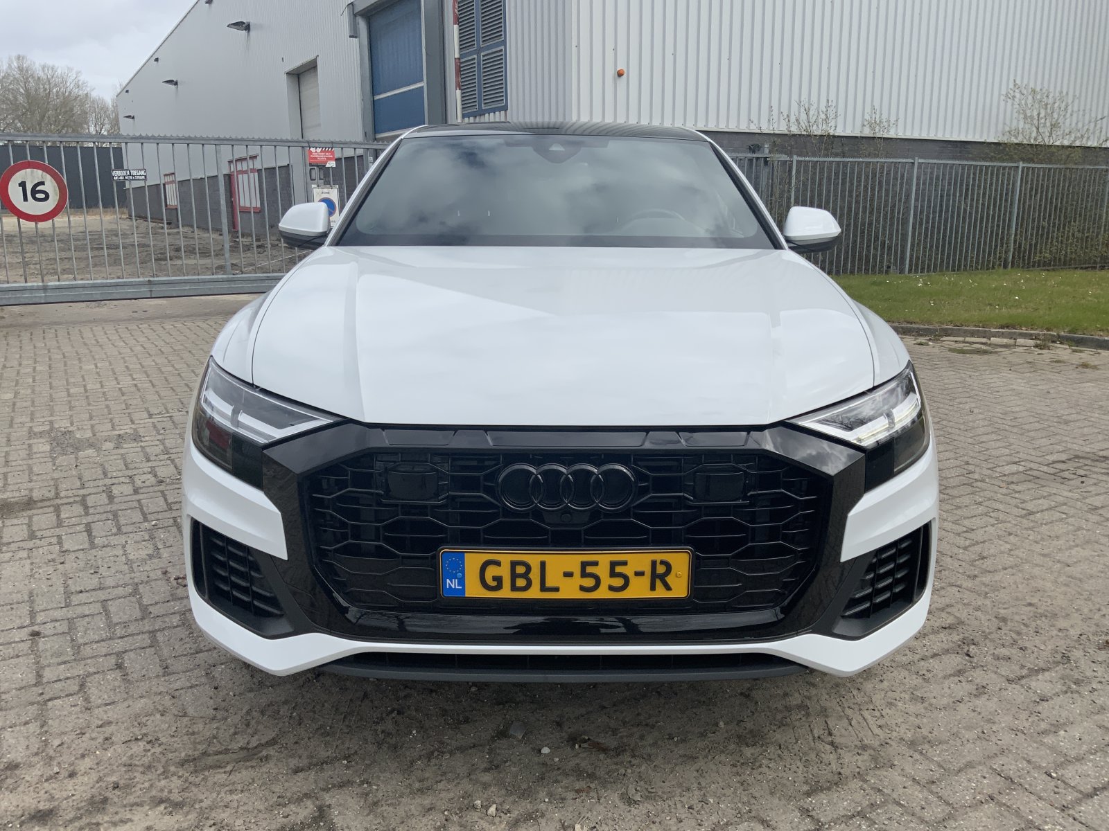 Inspectiefoto van Audi Q8