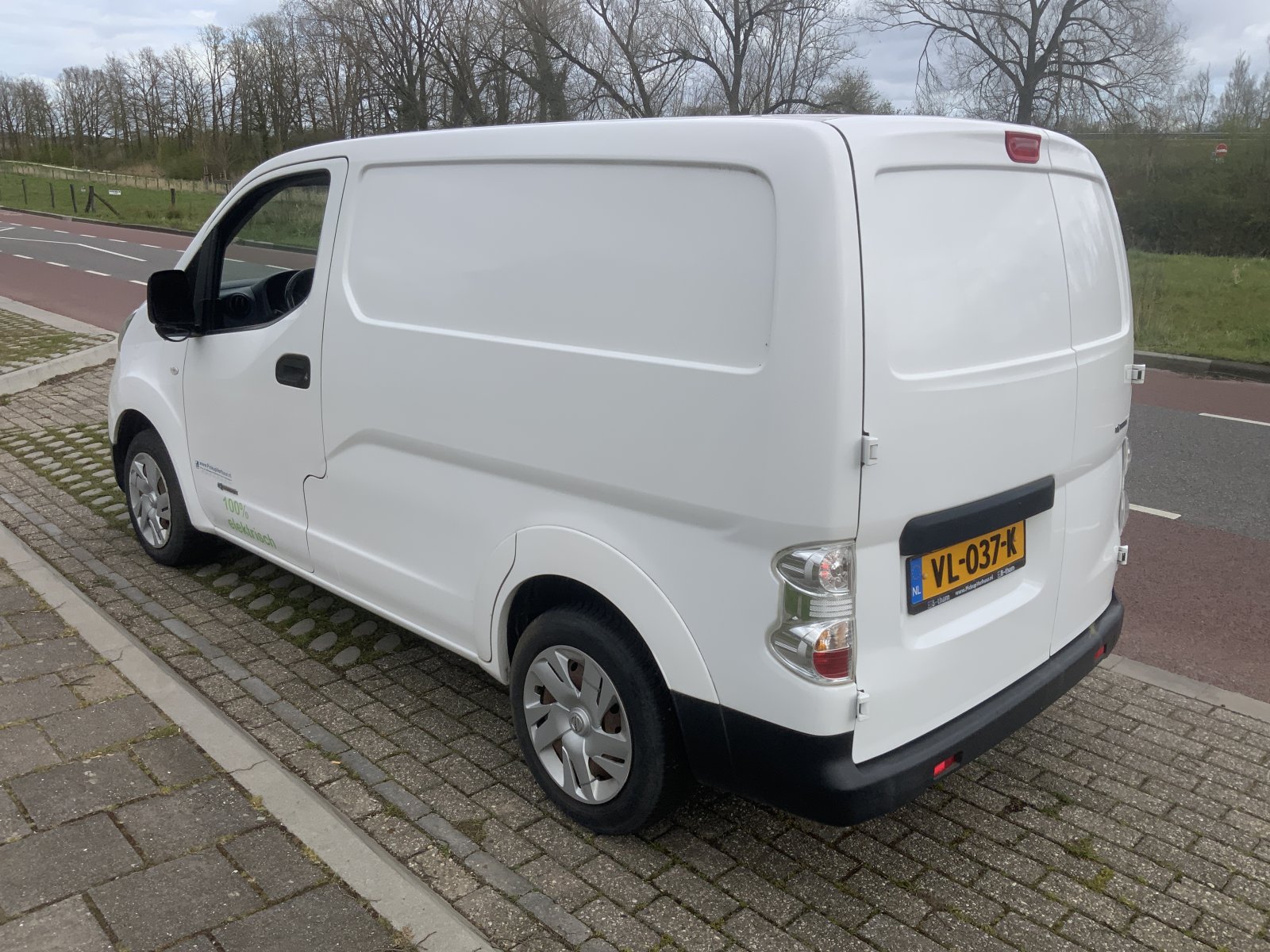 Inspectiefoto van Nissan E-nv200