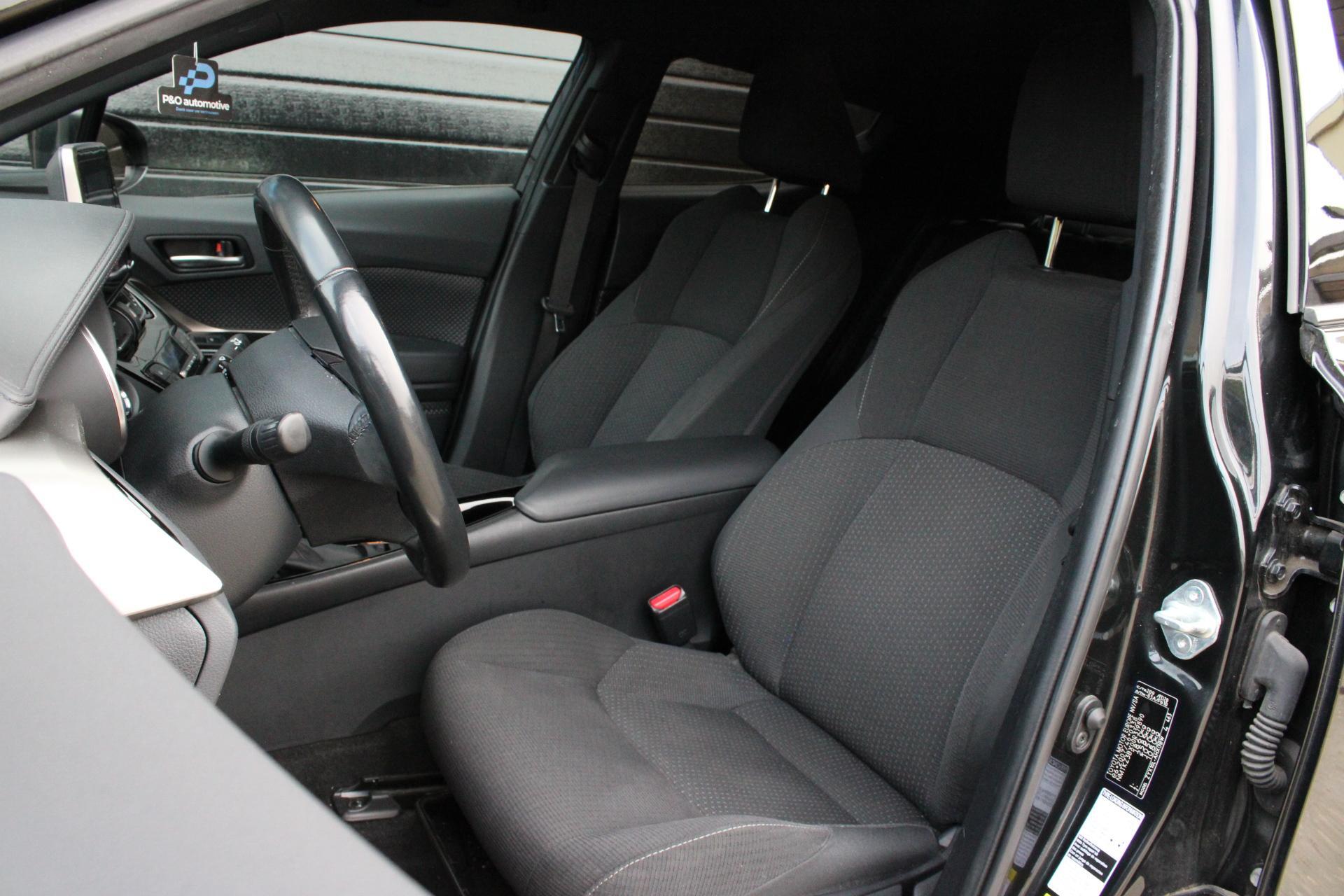 Foto van Toyota Toyota C-hr